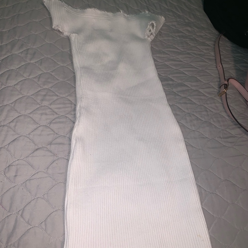Dress - Picture 4 of 5